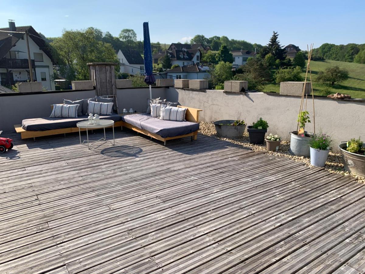 Design Appartment With Big Terrace Halsenbach Екстериор снимка